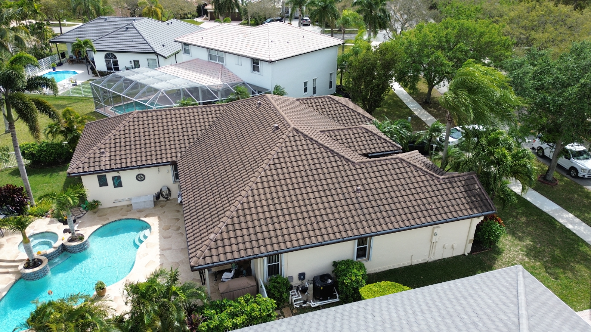 Westlake, Villa 900, Chestnut Burnt in Pembroke Pines, FL - Pasat